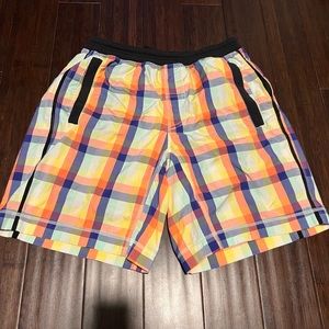 Rare Lululemon Seawheeze Plaid Pace breaker shorts